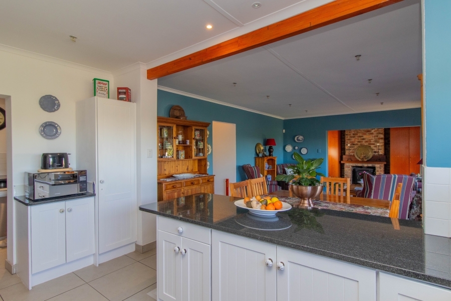 4 Bedroom Property for Sale in Vermont Western Cape